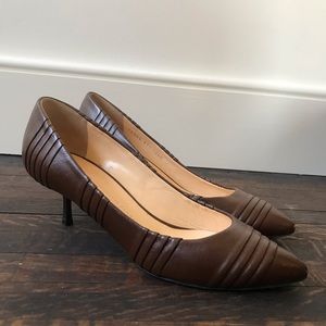 Giuseppe Zanotti brown ribbed detail kitten heels